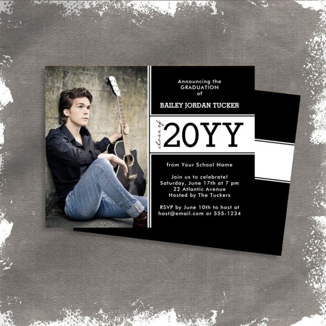 Ankündigung des kühlen Schwarz-Weiß-Foto-Abschluss (Von Creator hochgeladen)