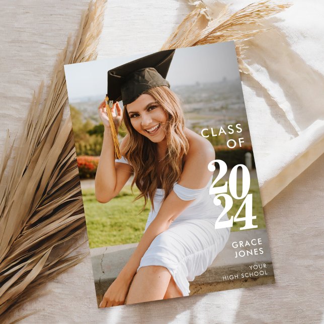 Ankündigung des modernen Minimalistischen Fotos Ab (Von Creator hochgeladen)