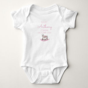 Ankündigung personalisierter Nachname Baby Girl Pi Strampler