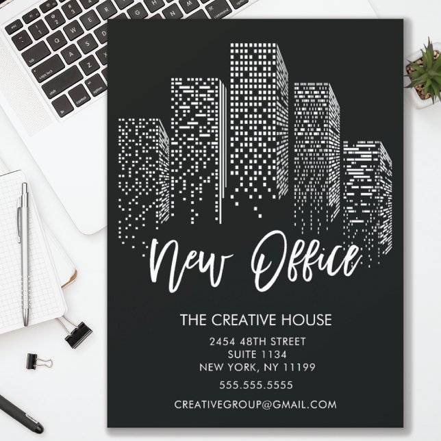 Ankündigung über den Umzug von Bürogebäuden (Von Creator hochgeladen)