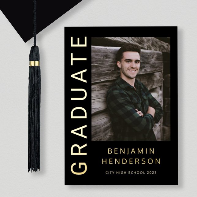 Ankündigung von Black Foto Boy Gold Foil Abschluss (Von Creator hochgeladen)