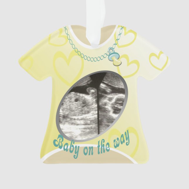 Ankündigung von Maternity Shirt Baby Ornament (Vorderseite)