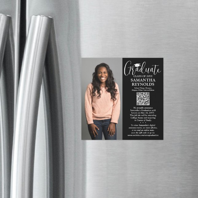 Ankündigung von QR Abschluss Black Magnetic Foto (Von Creator hochgeladen)