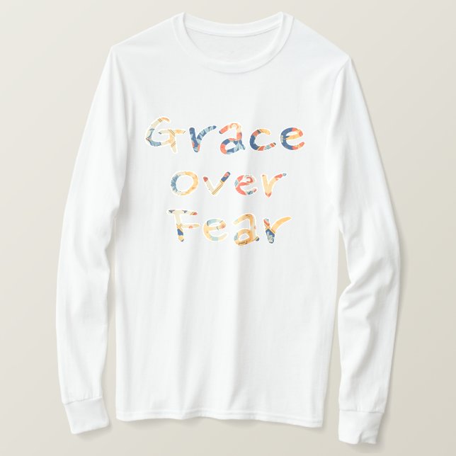 Anmut über Angst Männer T-Shirt (Design vorne)