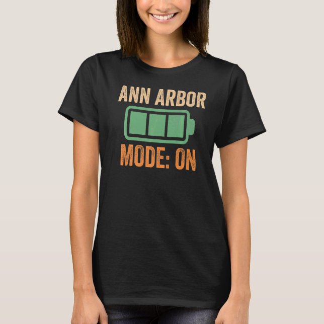 Ann Arbor Mode on battery T-Shirt (Vorderseite)