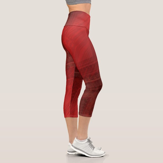 Annahme | Red Eclectic Boho Pattern Capri Leggings (Rechts)