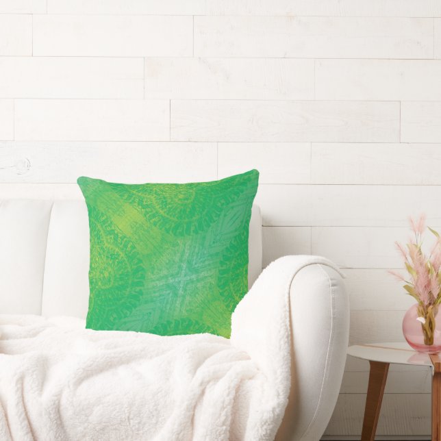 Annahme | Yellow Green Blue Boho Medallions Kissen (Liege)