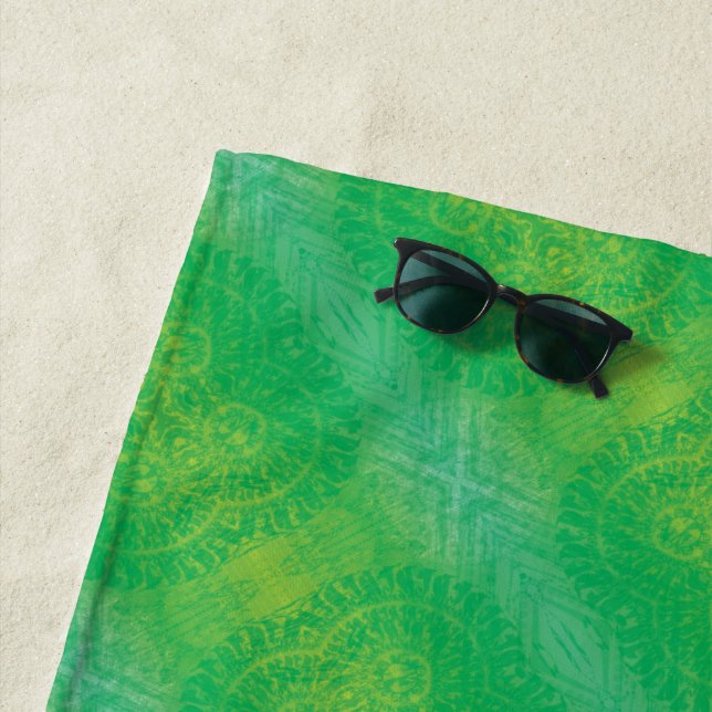 Annahme | Yellow Green Blue Boho Medallions Strandtuch (Beispiel)