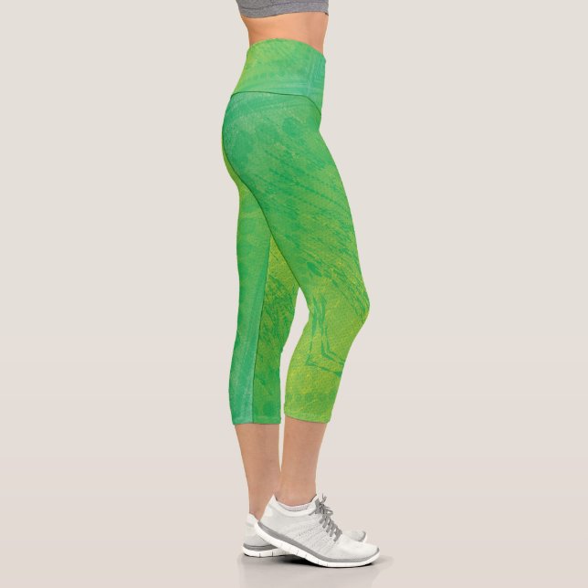 Annahme | Yellow Green Blue Shibori Muster Capri Leggings (Rechts)
