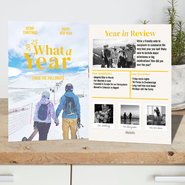 Année moderne en revue Carte photo de vacances (Celebrate your one-of-a-kind 2025 with this bold and modern holiday photo card.)