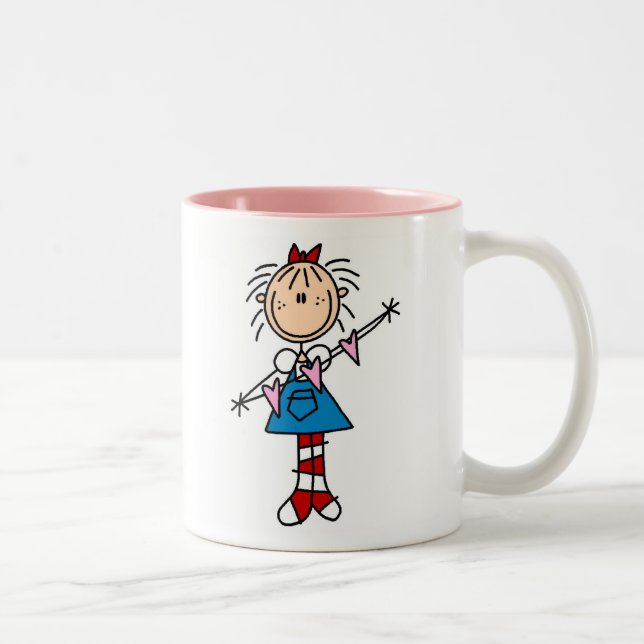 Annie avec la tasse de coeurs (Droit)