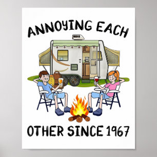 Annoying einander seit 1967 Camping Couple Anni Poster
