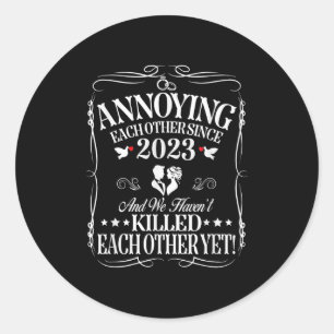 Annoying einander seit 2023 Couple Wedding Anni Runder Aufkleber