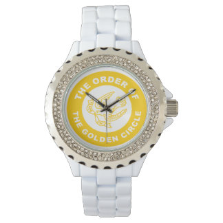 Anordnung der goldenen Rundschau Armbanduhr