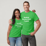 Anpassbare Feldzugriffsbegleiter grün T-Shirt<br><div class="desc">Personalisieren Sie Ihre eigenen T - Shirt für Vorschulen,  Grundschulen oder Gymnasialbegleiter mit der Schulfarbe Grün für Feldausflüge und andere Schulveranstaltungen mit Elternteilen wie Laufbahn und Feldtag.</div>