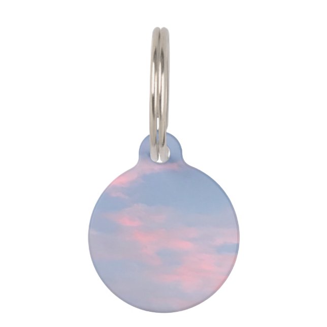 Anpassbare rosa Wolken Haustiermarke (Vorderseite)