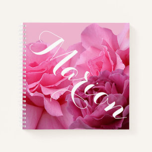 Anpassbarer Name Marion hübsche rosa Rose floral Notizbuch