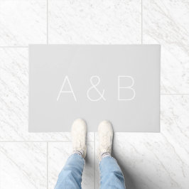 Anpassen, personalisieren des Alphabets als Anfang Fußmatte