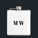 Anpassen von Gastgeschenke Hochzeiten für mehrere  Flachmann<br><div class="desc">Anpassen der Flasche mit Gastgeschenke Hochzeiten für mehrere Initialen</div>