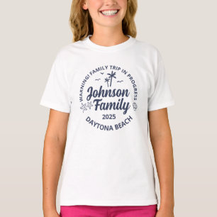 Anpassungsgruppe für Familienurlaub T-Shirt