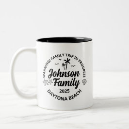 Anpassungsgruppe für Familienurlaub Zweifarbige Tasse