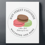 Anschrift der französischen Macarons Food Business Fotoplatte<br><div class="desc">Circle Logo mit Schokolade,  Rosa und grünen Makaronen mit eigenem Text für Firmenname,  Adresse und Tagline mit grauem Rand.</div>