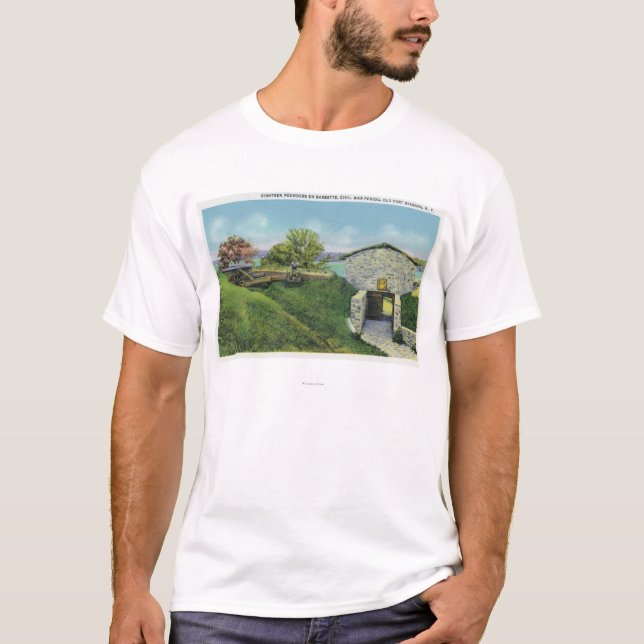 Ansicht der Adjutant-Viertel im alten T-Shirt (Vorderseite)