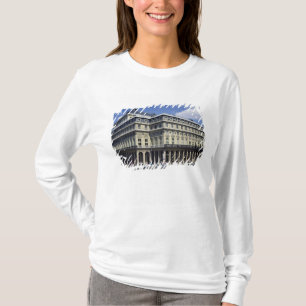 Ansicht der Fassade des Theaters Francais T-Shirt