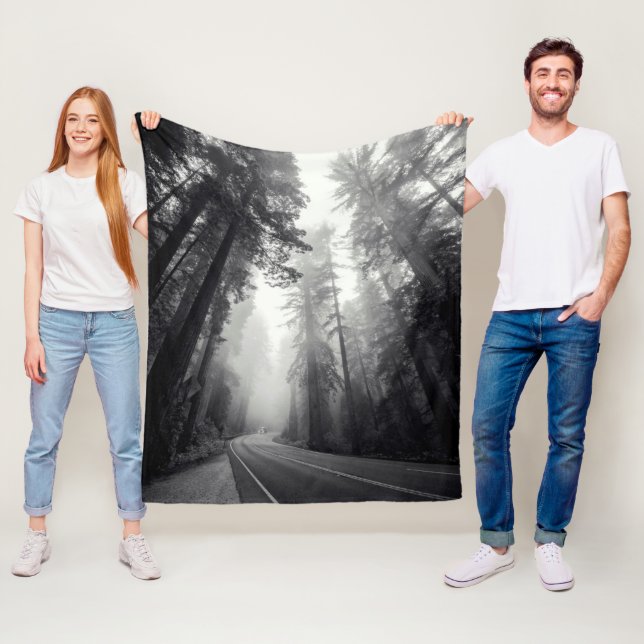 Ansicht der Mammutbaum-Bäume im Wald Fleecedecke (Beispiel)