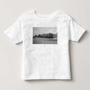 Ansicht der Pferdelastwagen-Teams auf Straße Kleinkind T-shirt