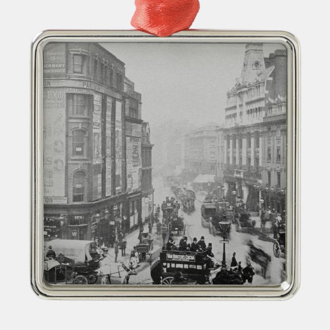 Ansicht der Tottenham-Gerichts-Straße, c.1885 Ornament Aus Metall (Vorne)