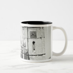 Ansicht des Apse und des Turms, aufgebaut Zweifarbige Tasse