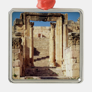 Ansicht des Eingangs zu dem christlichen Silbernes Ornament