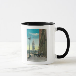 Ansicht des Lower Market St mit dem Fährturm Tasse