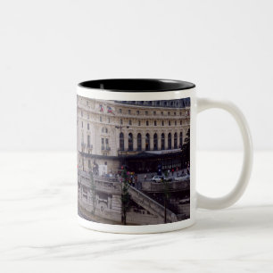 Ansicht des Musee d'Orsay vom Nordwesten Zweifarbige Tasse