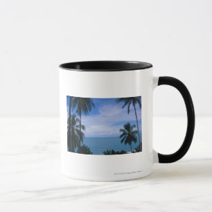 Ansicht des Ozeanhorizontes vom Land Tasse