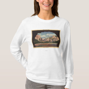Ansicht des Parks vom Portal der Herrlichkeit T-Shirt