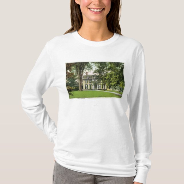 Ansicht des Ulmen-Hügels, Longfellow lag hier T-Shirt (Vorderseite)