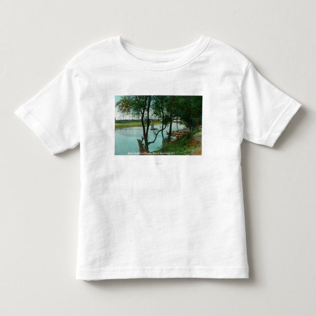 Ansicht einer Boots-Landung auf dem russischen Kleinkind T-shirt (Vorderseite)