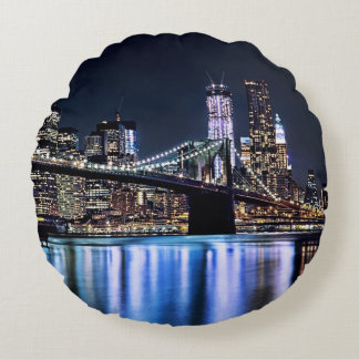 Ansicht New York der Brooklyn-Brückenreflexion Rundes Kissen