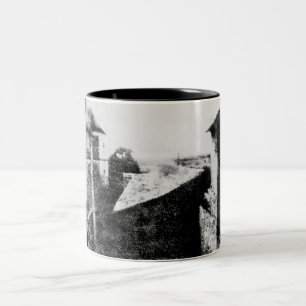Ansicht vom Fenster bei Le Gras, erste Fotografie Zweifarbige Tasse