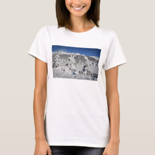 Ansicht von Catedral Skiort in Bariloche T-Shirt