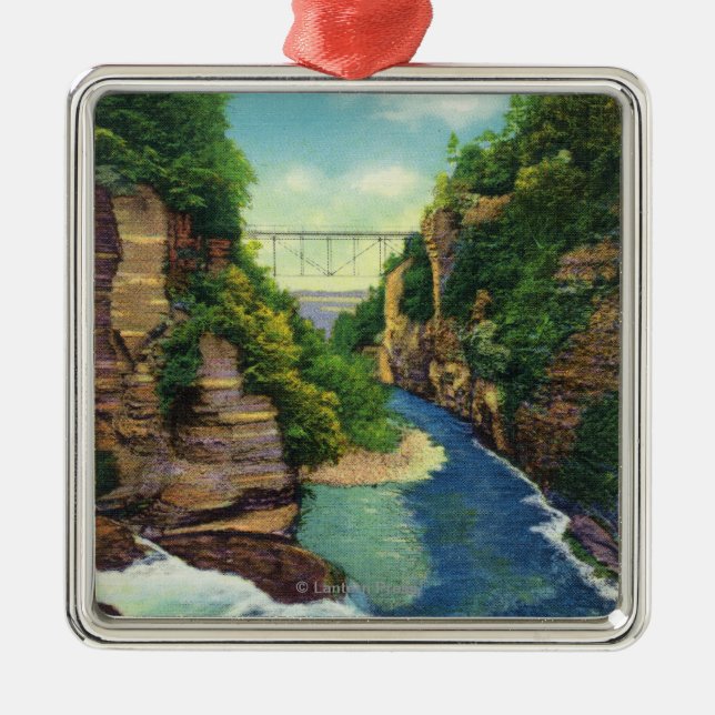 Ansicht von Fall-Nebenfluss-Schlucht Silbernes Ornament (Vorne)