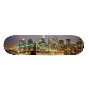 Ansicht von Lower Manhattan und von Skateboard