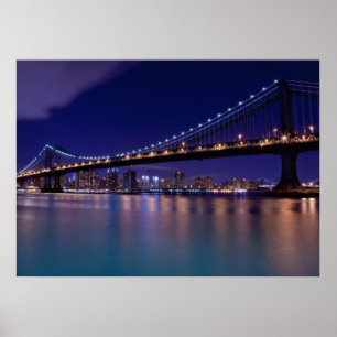 Ansicht von Manhattan-Brücke nachts Poster