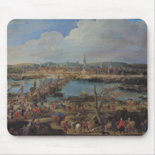 Ansicht von Rouen von Heilig-Trennen, c.1715-20 Mousepad