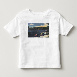Ansicht von See, Ufer von Bäumen gesäumt Kleinkind T-shirt