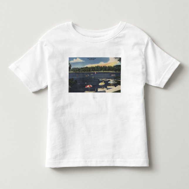 Ansicht von See, Ufer von Bäumen gesäumt Kleinkind T-shirt (Vorderseite)