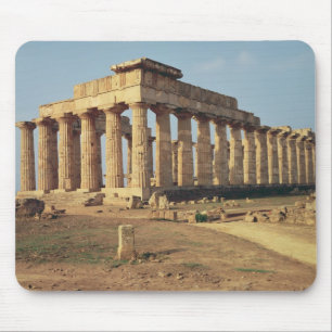 Ansicht von Tempel E, c.490-480 BC Mousepad