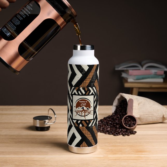Anspruchsvolle Luxuskaribik Trinkflasche (Kaffee (gedreht))